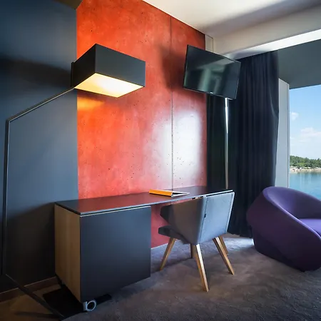 Hotel Design Navis