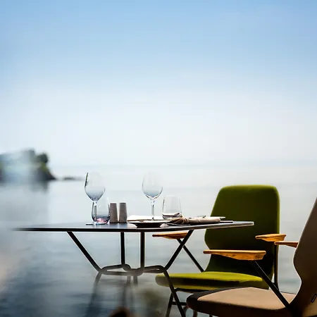 Design Navis Hotel
