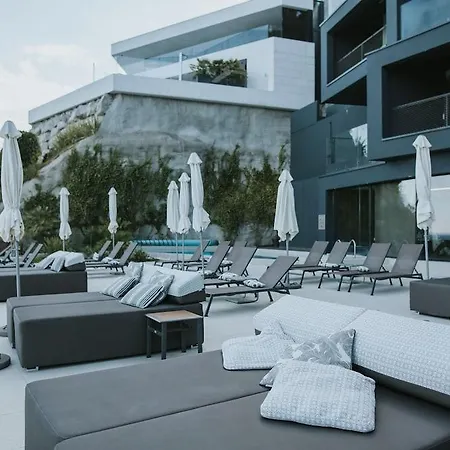 Design Navis Hotel