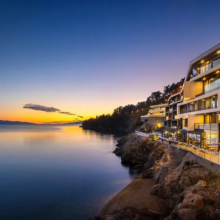 Boutique & Design Navis - Small Luxury Of The World Hotell Opatija
