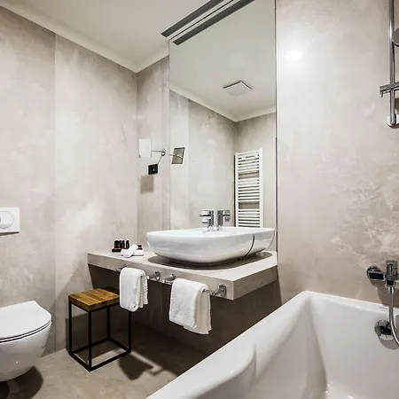Boutique & Design Navis - Small Luxury Of The World Hotel 5*