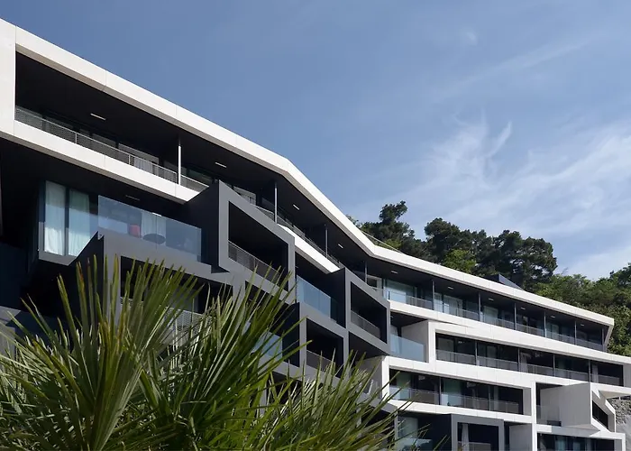 Boutique & Design Navis - Small Luxury Of The World