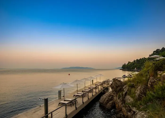 Boutique & Design Navis - Small Luxury Of The World Hotel 5*