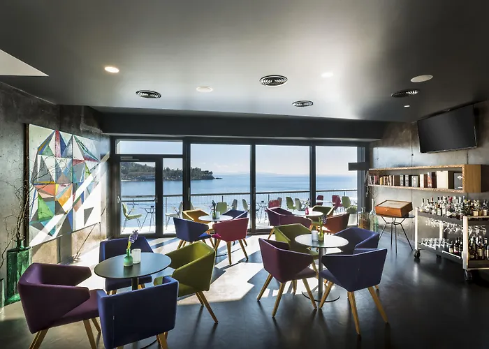 Boutique & Design Navis - Small Luxury Of The World 5* אופטיה