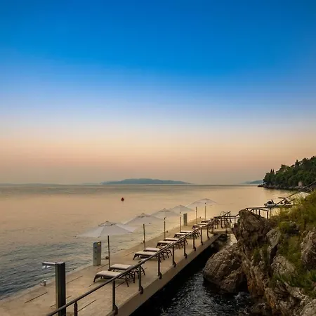 Boutique & Design Navis - Small Luxury Of The World Ξενοδοχείο 5*