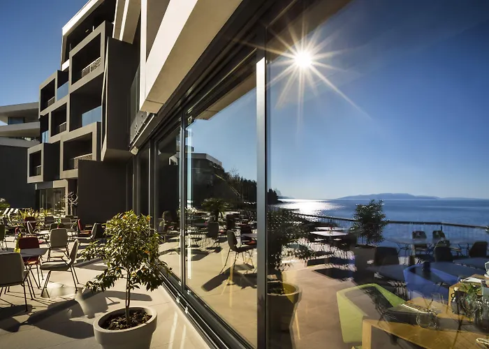 Boutique & Design Navis - Small Luxury Of The World Hotel